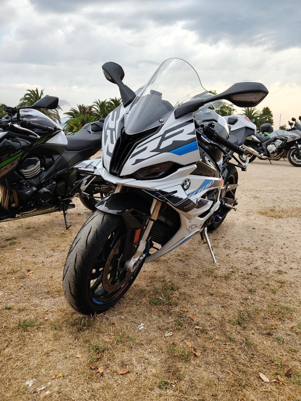 BMW S1000RR M