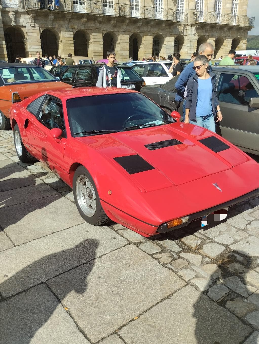 Pontiac Fiero Mera