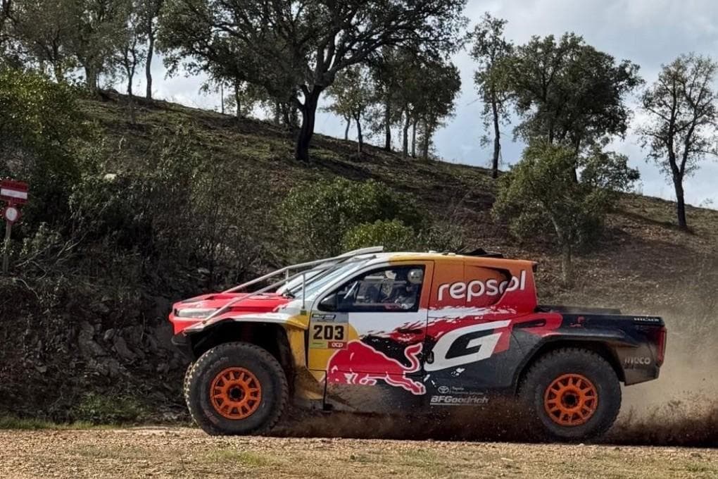 Toyota Hilux Overdrive GR Dakar T1+