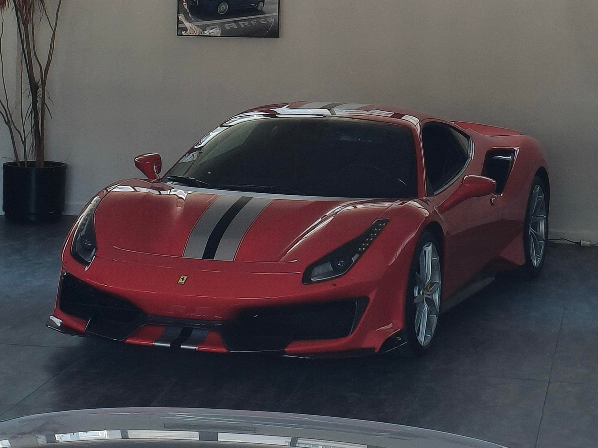 Ferrari 488 Pista