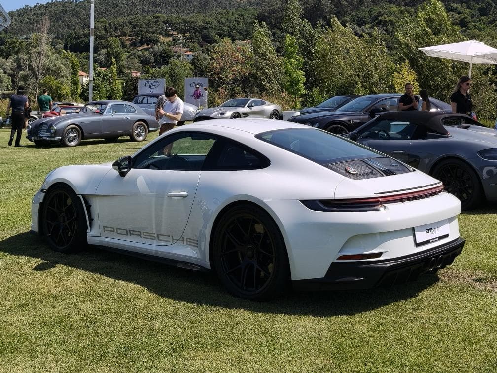 Porsche 911 ST