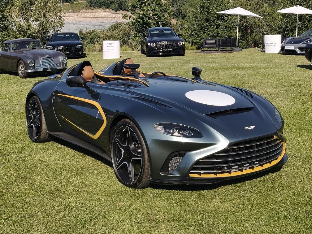 Aston Martin V12 Speedster