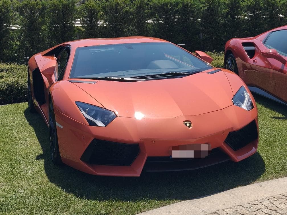 Lamborghini Aventador LP 700-4