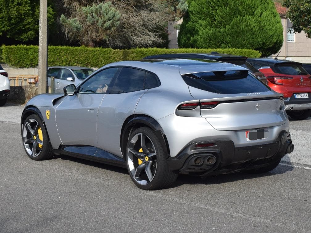 Ferrari Purosangue