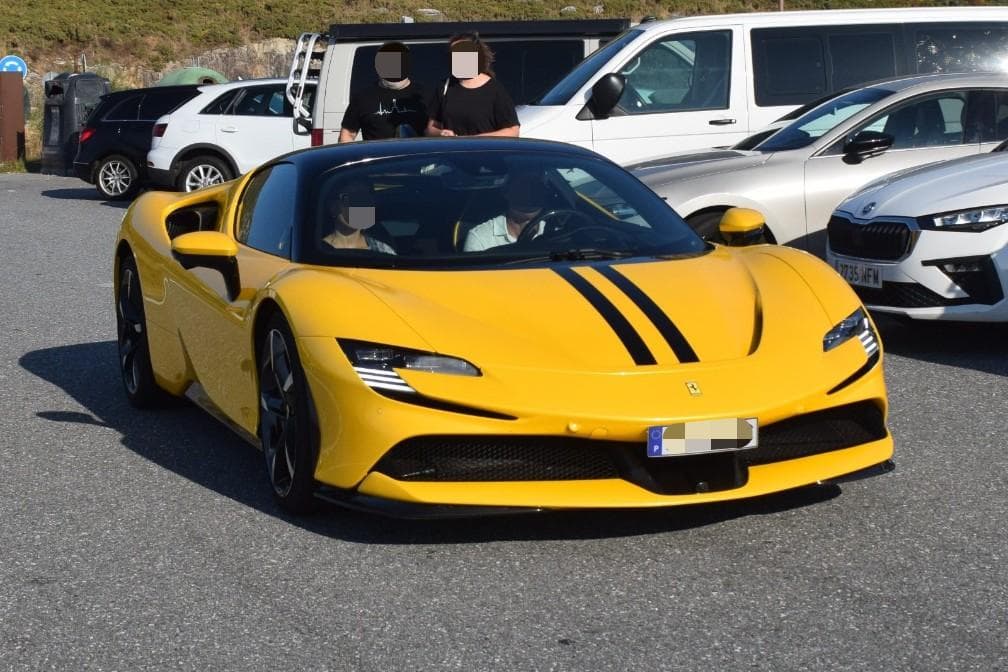 Ferrari SF90 Stradale