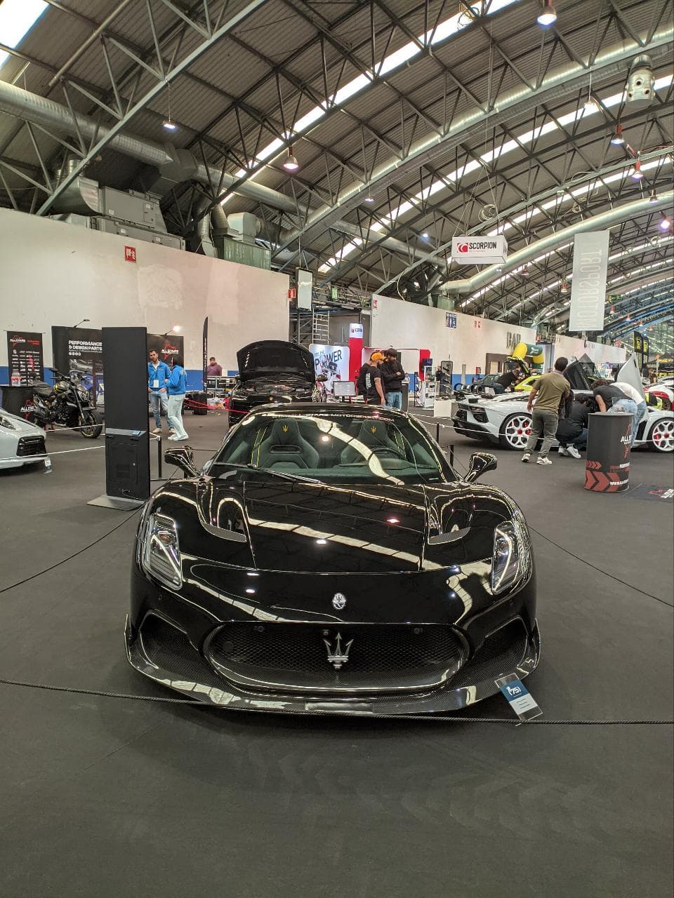 Maserati MC20