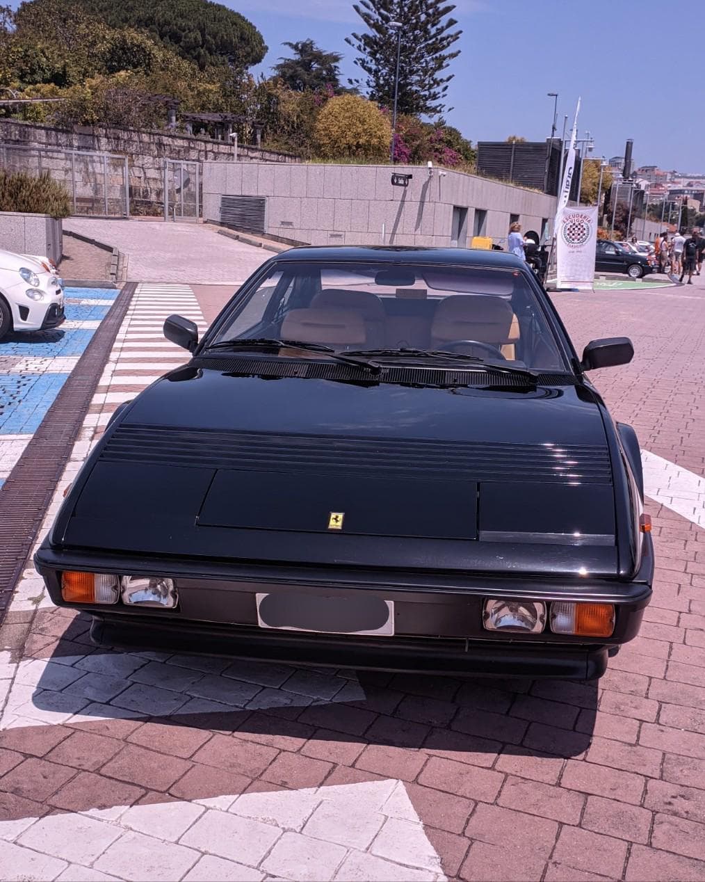 Ferrari Mondial 8
