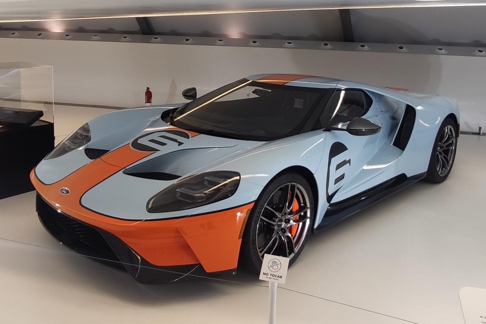 Ford GT Heritage Edition