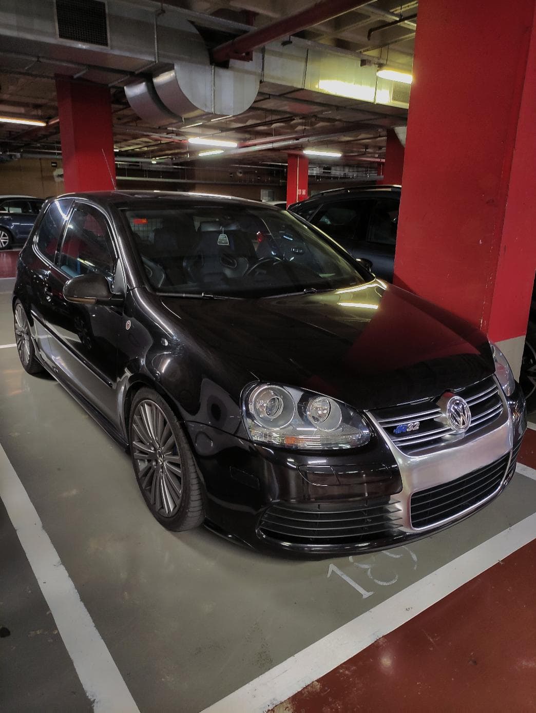 Volkswagen Golf R32 Mk5