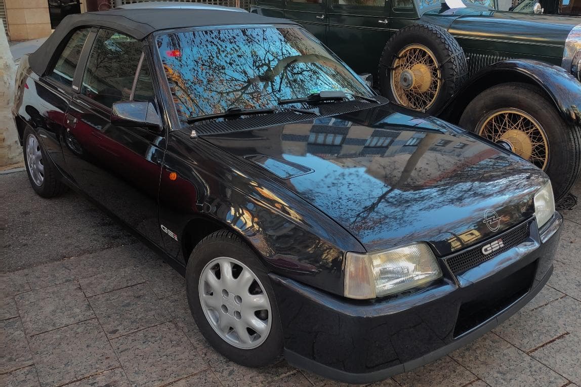 Opel Kadett GSi Cabriolet Bertone 2.0 E