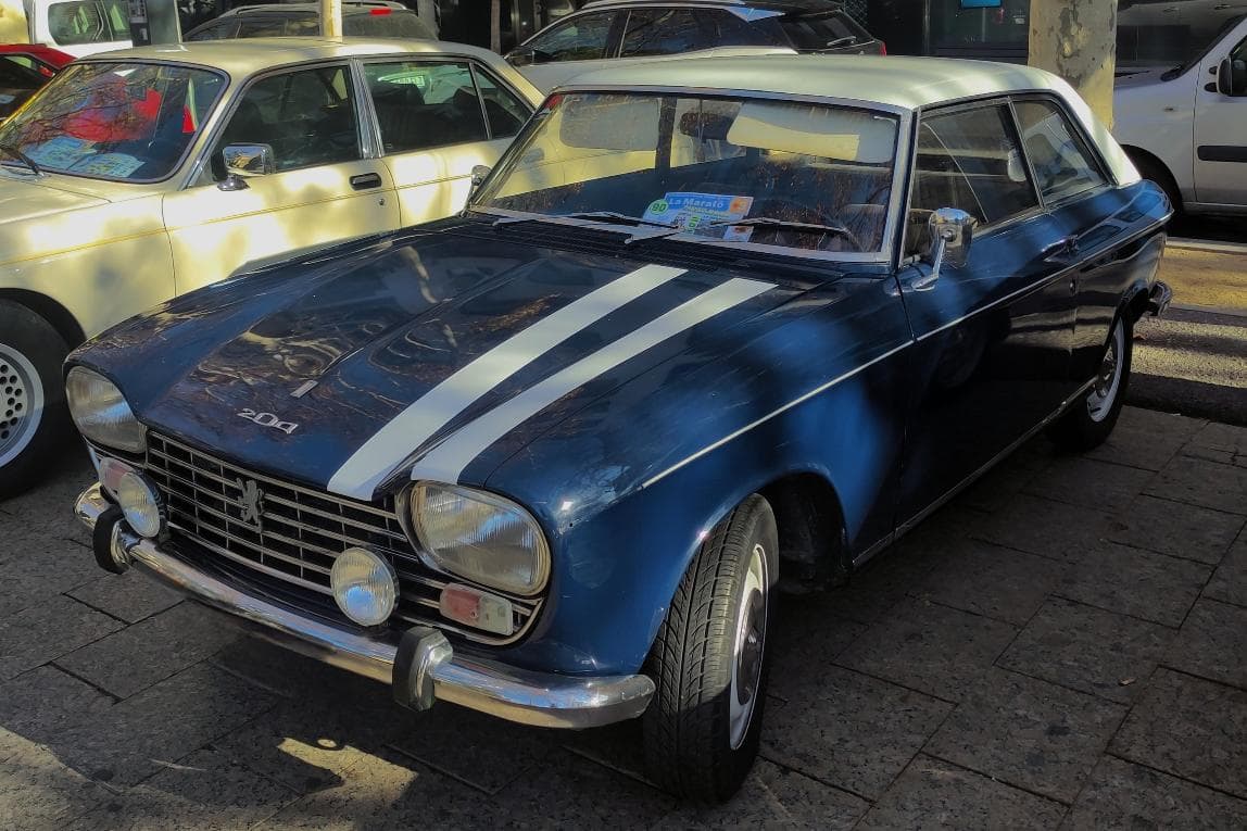 Peugeot 204 Coupe