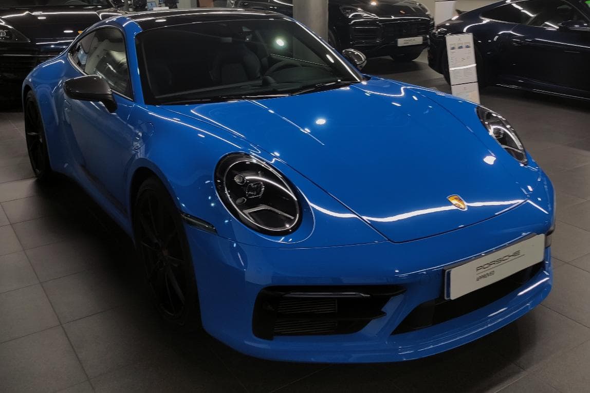 Porsche 911 Carrera 992