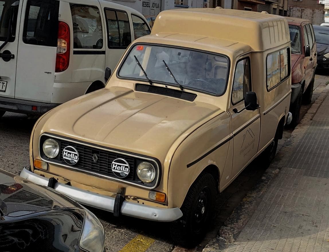 Renault 4 F6