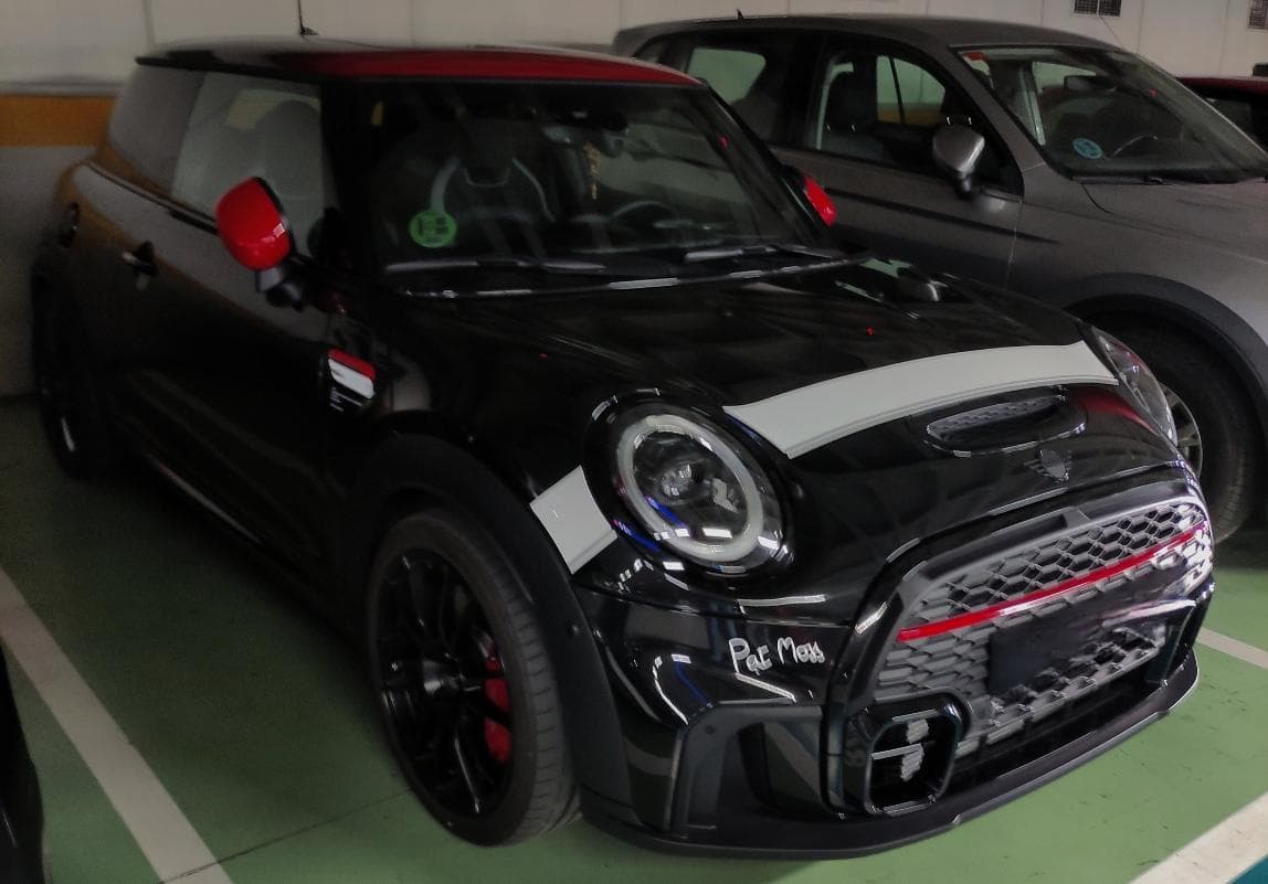 MINI Cooper JCW Pat Moss Edition F56