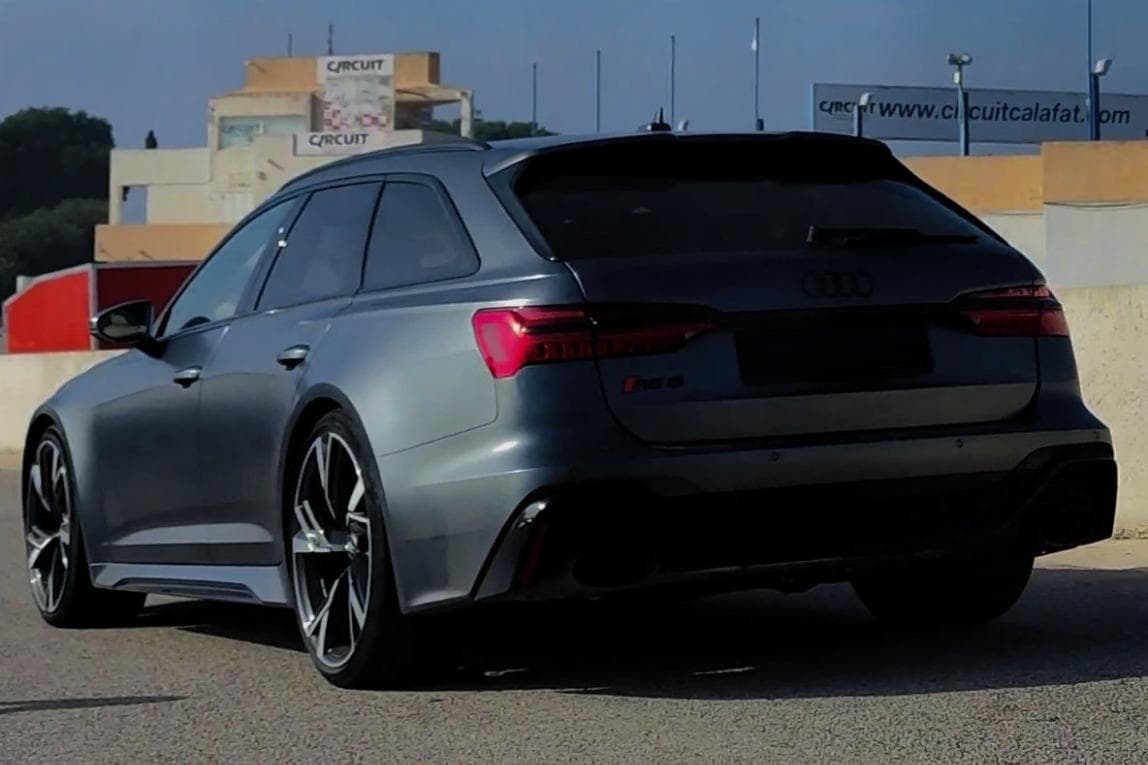 Audi RS6 Avant C8
