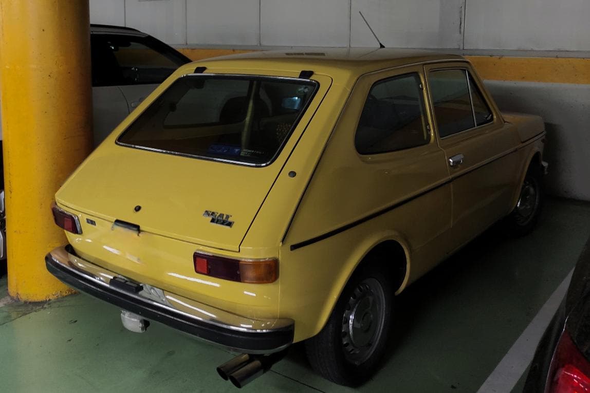 SEAT 127 LS
