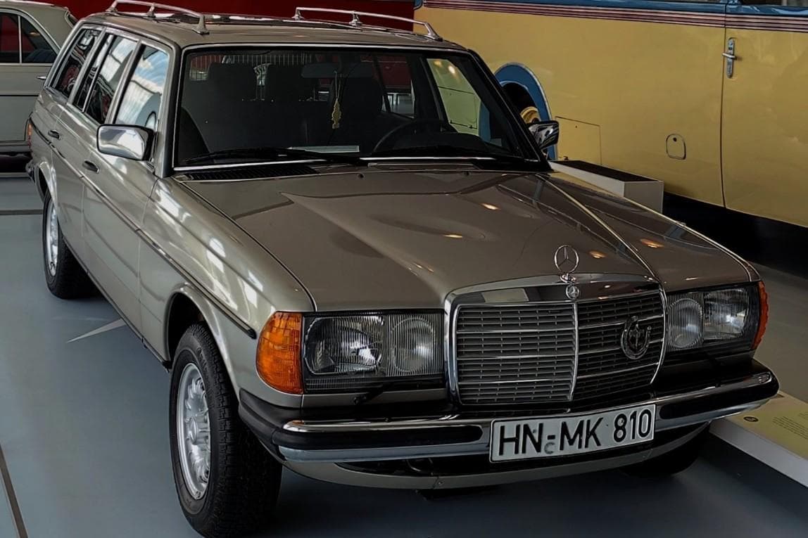 Mercedes 300 TD T-Modell (W123)
