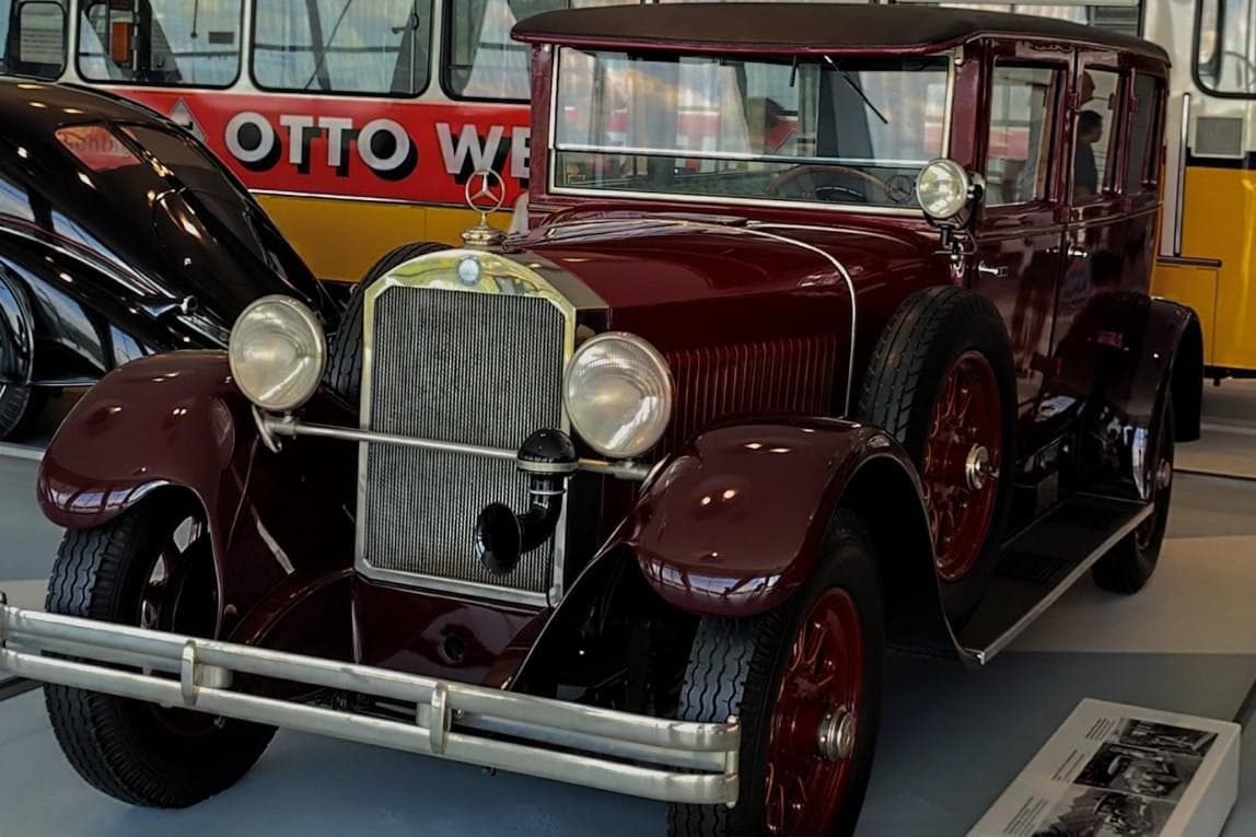 Mercedes 12/55 PS Pullman-Limousine