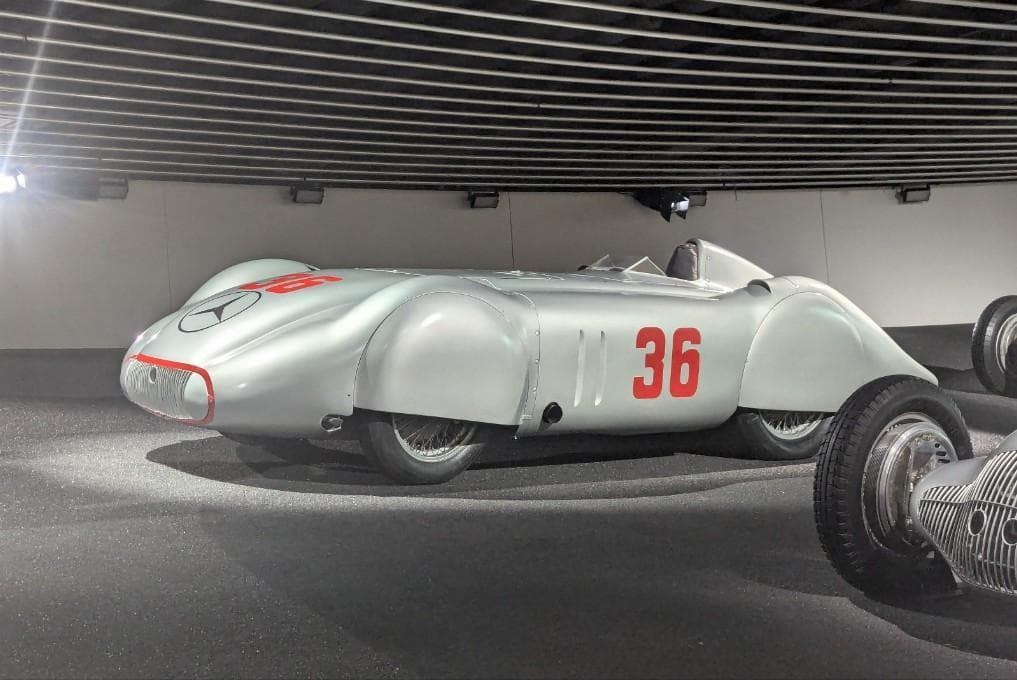 Mercedes W125 Stromlinienversion